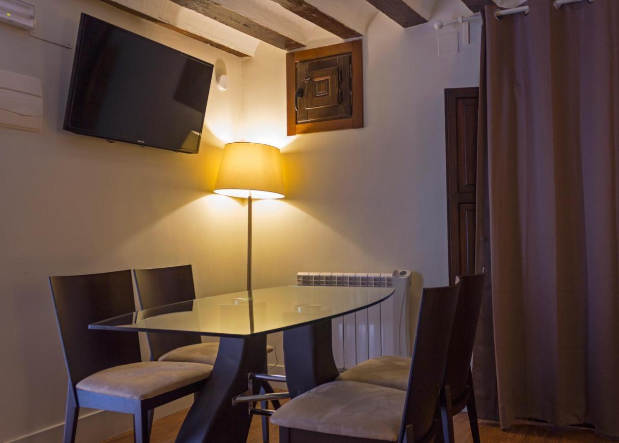 Los Ojos De La Mora Apartamentos Boutique Cuenca  Eksteriør billede