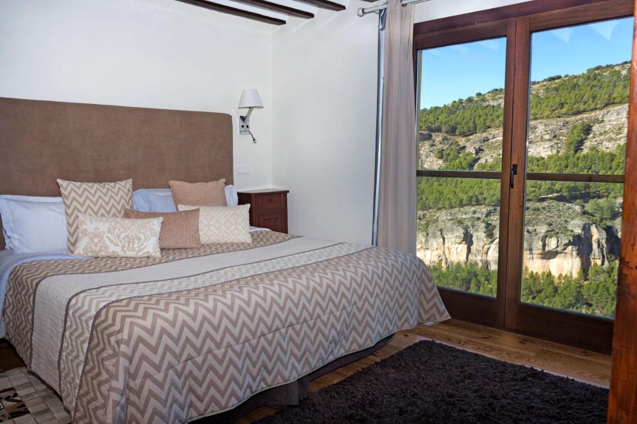 Los Ojos De La Mora Apartamentos Boutique Cuenca  Eksteriør billede