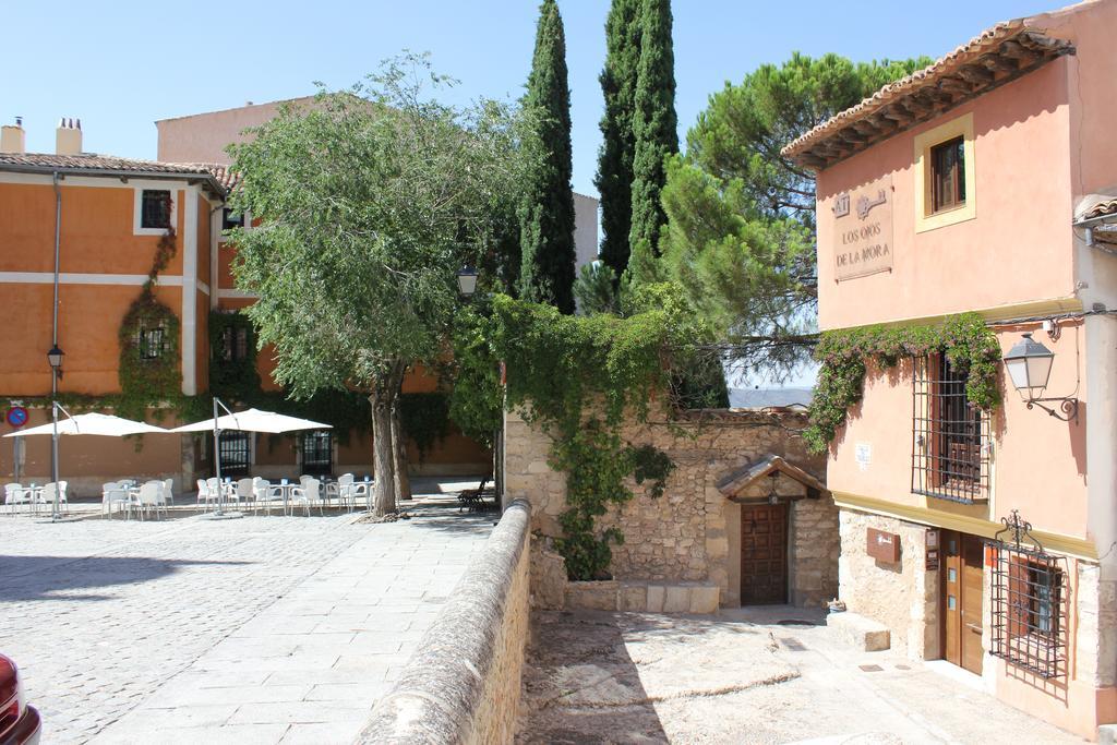 Los Ojos De La Mora Apartamentos Boutique Cuenca  Eksteriør billede