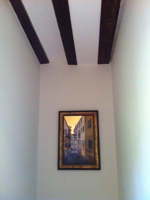 Los Ojos De La Mora Apartamentos Boutique Cuenca  Eksteriør billede