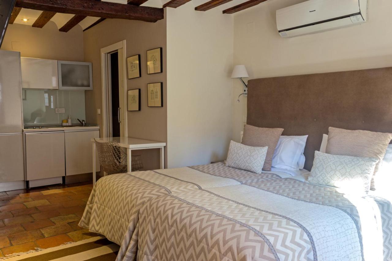 Los Ojos De La Mora Apartamentos Boutique Cuenca  Eksteriør billede
