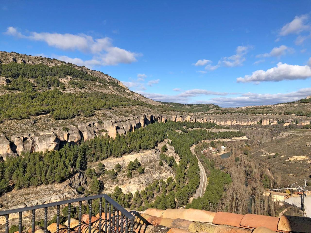 Los Ojos De La Mora Apartamentos Boutique Cuenca  Eksteriør billede