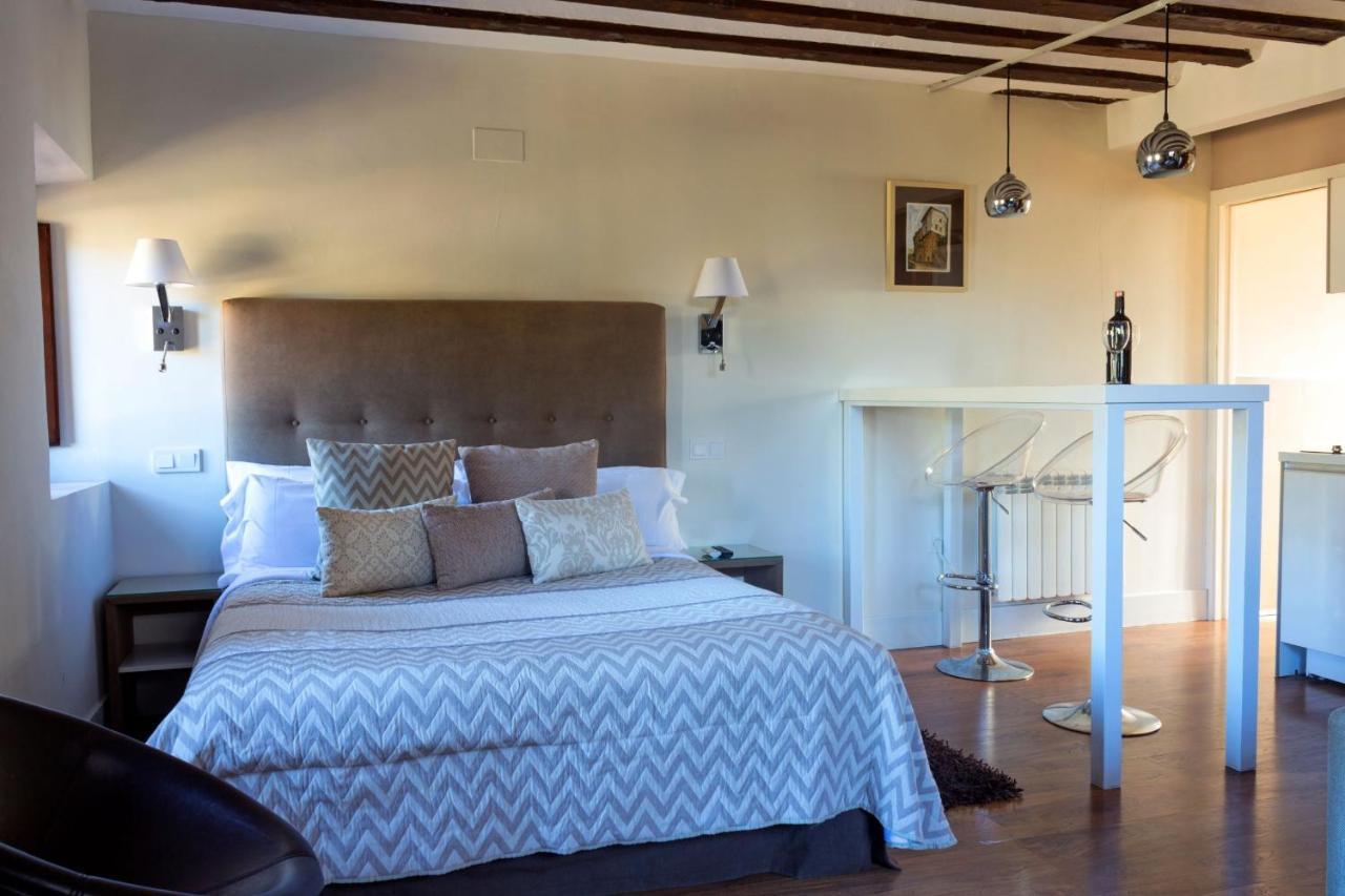 Los Ojos De La Mora Apartamentos Boutique Cuenca  Eksteriør billede