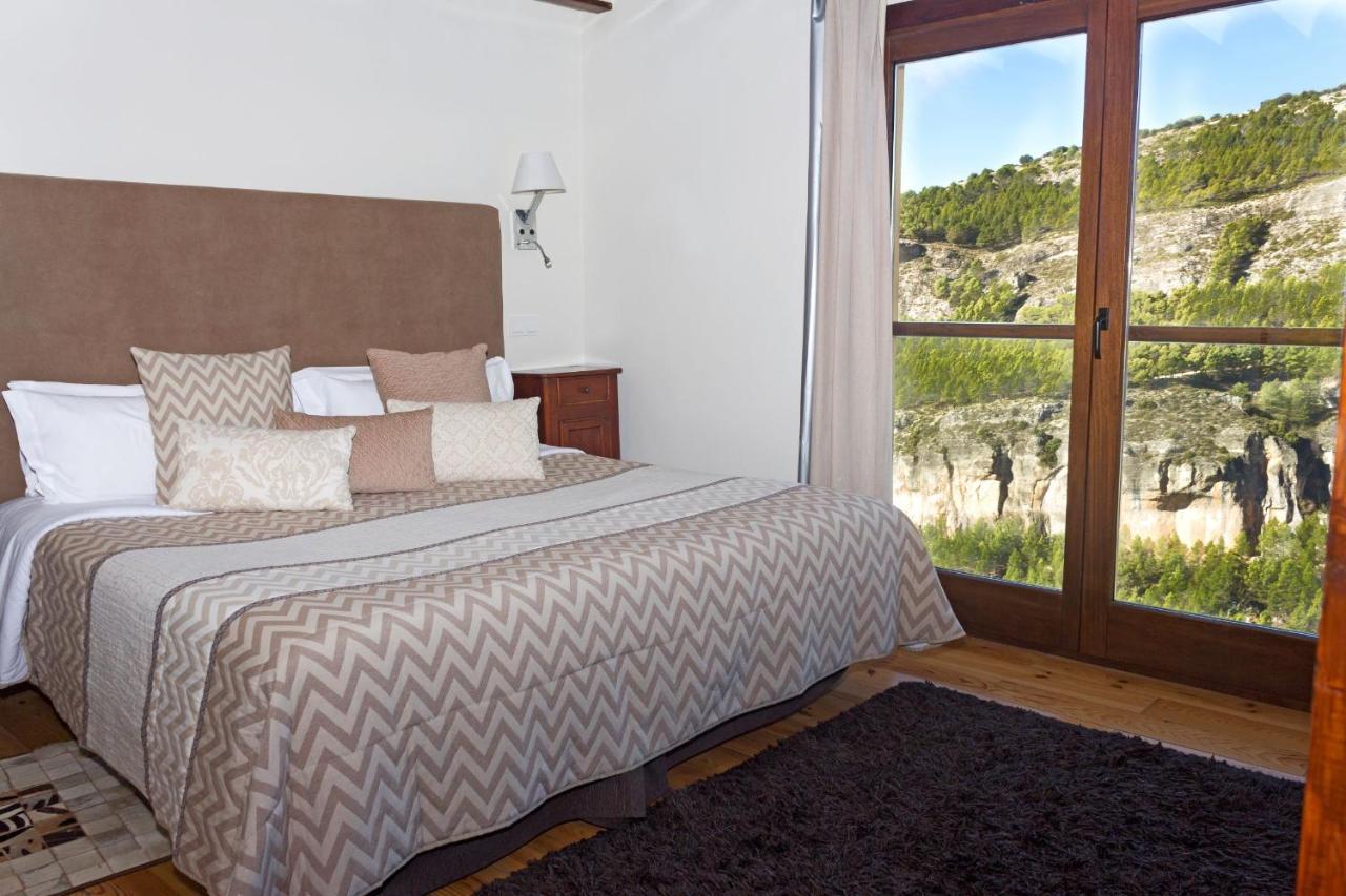 Los Ojos De La Mora Apartamentos Boutique Cuenca  Eksteriør billede